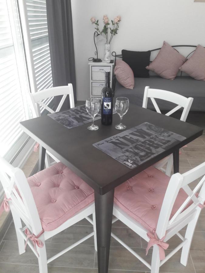 Nessa & Meli Appartement Makarska Buitenkant foto